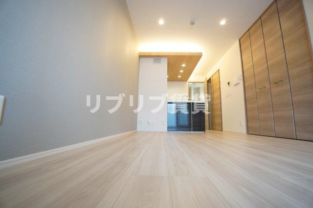 D-SOLACE新千葉3丁目の居間・リビング