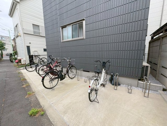ＢＥＬＬＥ　ＤＥＭＥＵＲＥ　７のその他共用部分|★自転車は各世帯２台駐輪可★