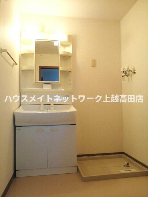 エトワールＡの洗面所|洗髪洗面化粧台