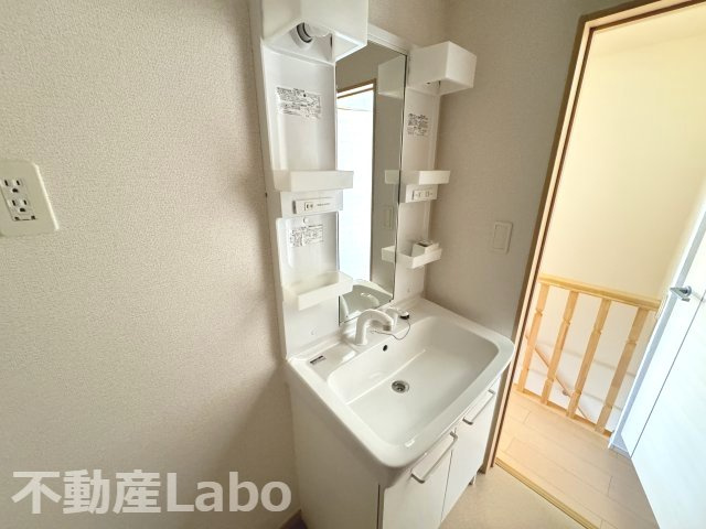 フィールグラッドBの洗面所