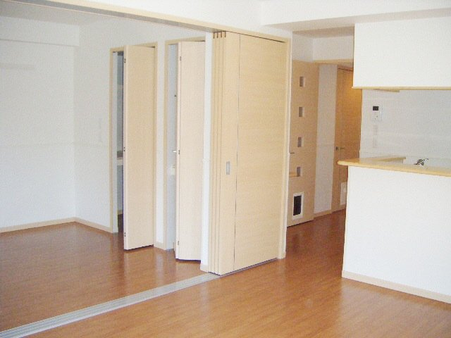 オリーブコート塚田のその他|きれいなフローリングです