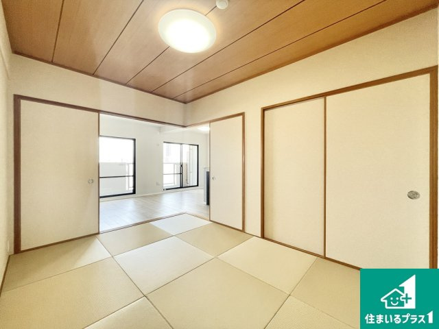レックスガーデン堺東の寝室|落ち着いて過ごせるお部屋なので、寝室にいかがでしょうか