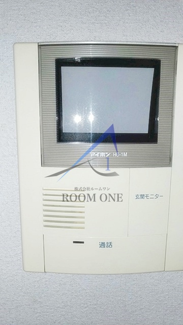 クレセントコート のセキュリティ|モニター付きインターホンです。