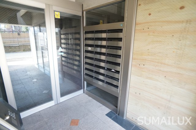 熊本市中央区紺屋今町の賃貸マンションのエントランス