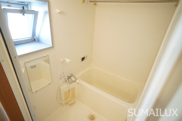 熊本市中央区紺屋今町の賃貸マンションの浴室