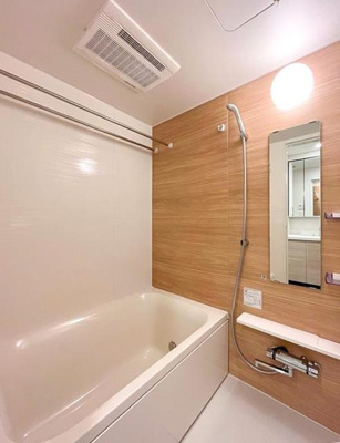【浴室】 | パークアクシス門前仲町テラス | ※写真は同タイプ住戸です。