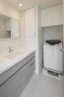 【洗面所】 | パークアクシス御成門 | ※写真は同タイプ住戸です。