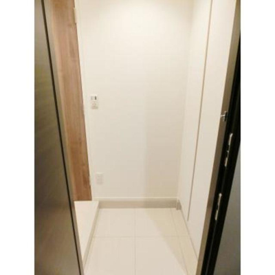 【玄関】 | Ａｎｖｉｌｌｅ神田司町 | ※写真は同タイプ住戸です。