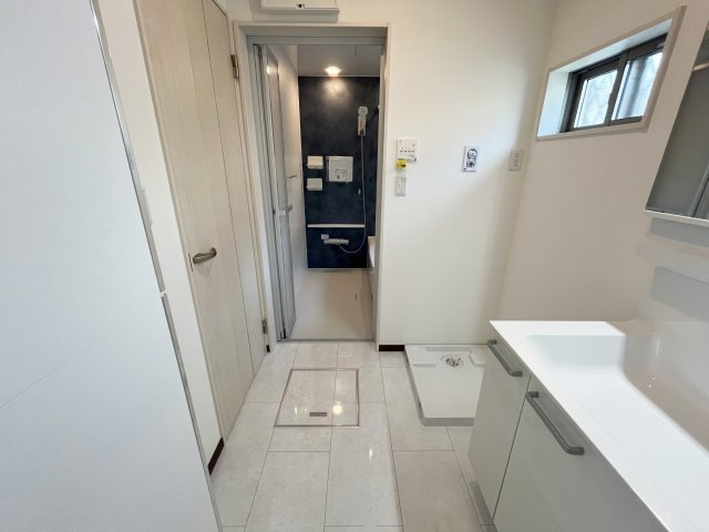 所沢市上新井5丁目【新築戸建て】の洗面所|床下収納付きで洗面スペースもスッキリみせられます♪