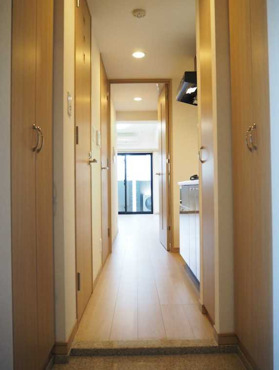 ルーブル三軒茶屋伍番館　分譲賃貸　築浅　駅近の玄関