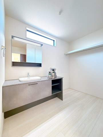 【独立洗面台】 | 渋川市渋川　新築住宅 | 同社施工例