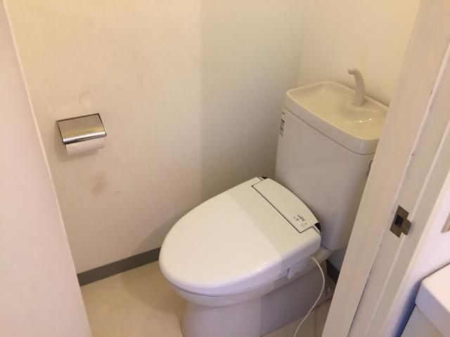 サクラヒルズのトイレ|コンパクトで使いやすいトイレです