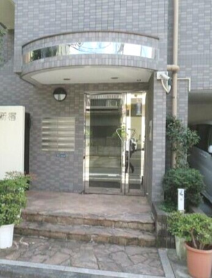【エントランス】 | リバティ西新宿