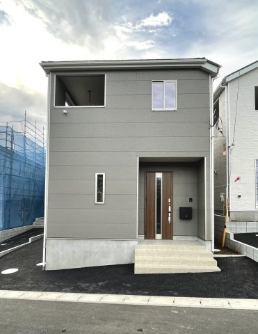 松戸市六実第１２の外観|8月8日撮影
価格　3,988万円→3,888万円へ変更
