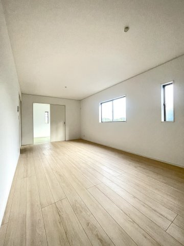 松戸市六実第１２のその他|ゆったりとしたリビングです