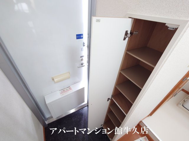 レオパレスソレーユⅡの収納