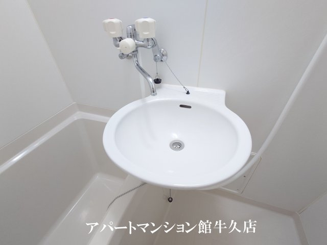 レオパレスソレーユⅡの洗面所