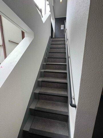 グランパセオ祐天寺イーストのエントランス