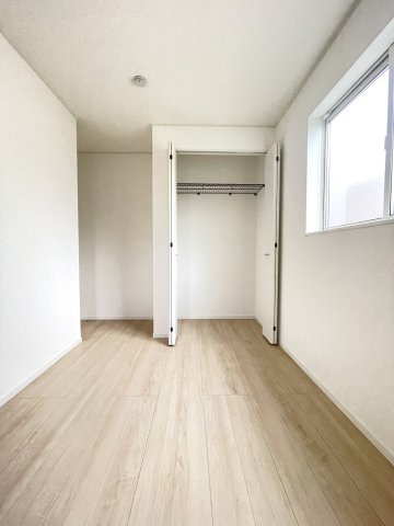 松戸市六実第１２の洋室|2F洋室です