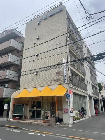 井戸マンションの外観