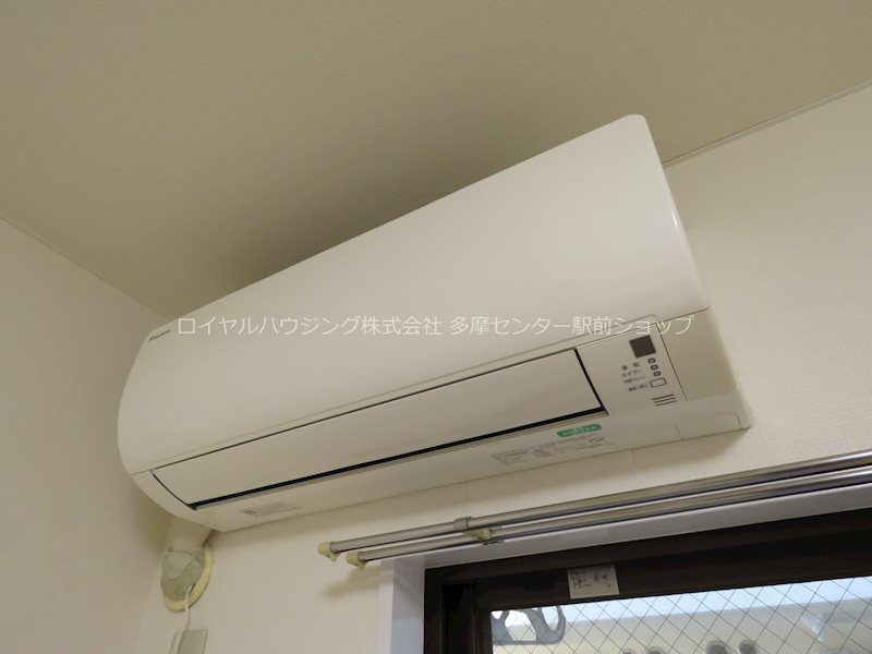 エアコン１基付きです♪