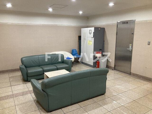 ダイヤマンション(K-122)のエントランス