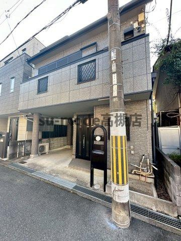 高槻市淀の原町住宅の外観