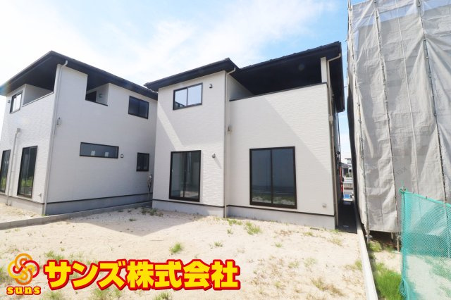 郡山市富久山町福原字町田　　　  2号棟　　　明健小学校、明健中学区　の外観|南東側から見た外観
