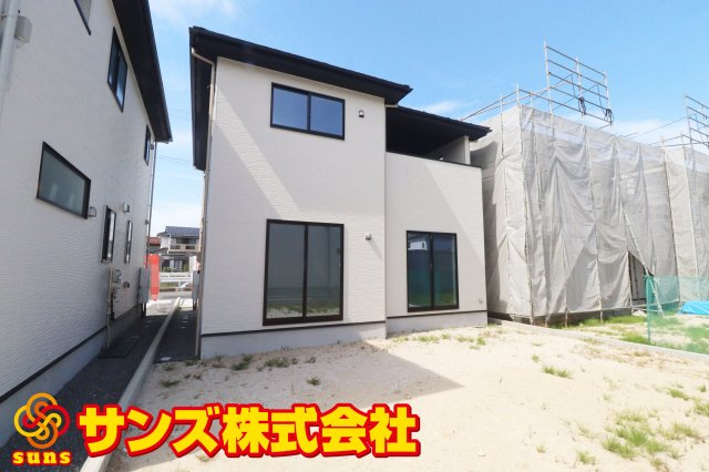 郡山市富久山町福原字町田　　　  2号棟　　　明健小学校、明健中学区　の外観|南西側から見た外観