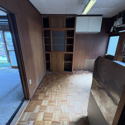室蘭市緑町6-2戸建の内装