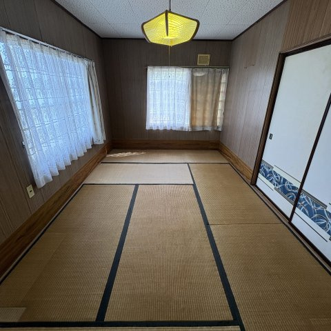 室蘭市緑町6-2戸建の和室