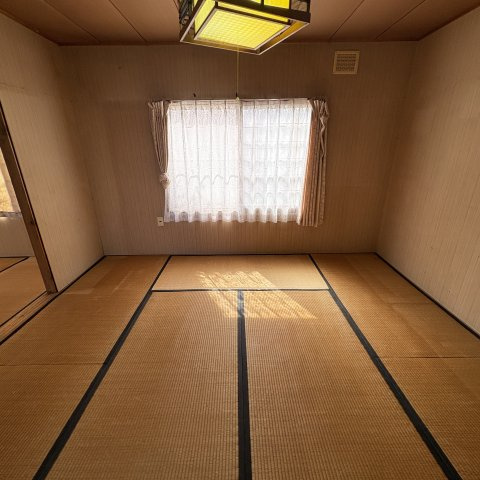 室蘭市緑町6-2戸建の和室