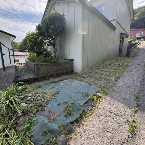 室蘭市緑町6-2戸建の庭