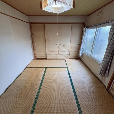 室蘭市緑町6-2戸建の和室