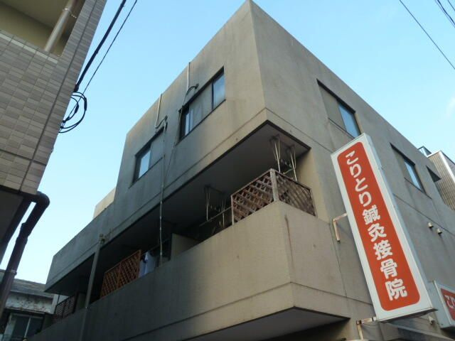 プラムコートの外観