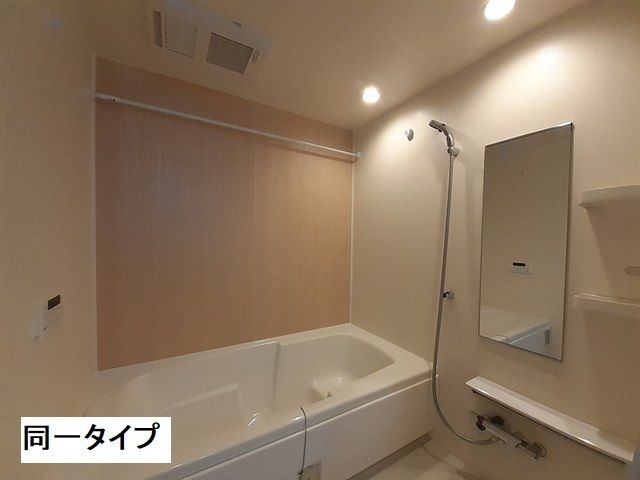 スピアージャ　アン　フィーメＣの浴室