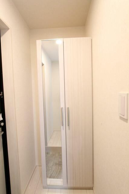 アルテアテラス池袋の玄関