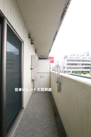 フローリッシュ相模大野のバルコニー