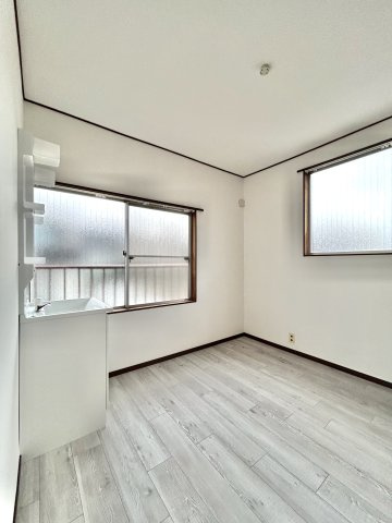 緑区鳴海町戸建ての居間・リビング