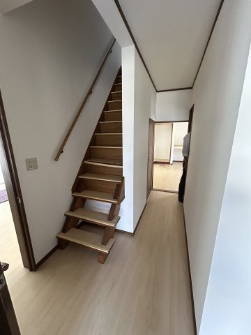 緑区鳴海町戸建ての内装
