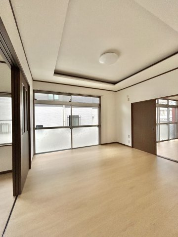 緑区鳴海町戸建ての居間・リビング