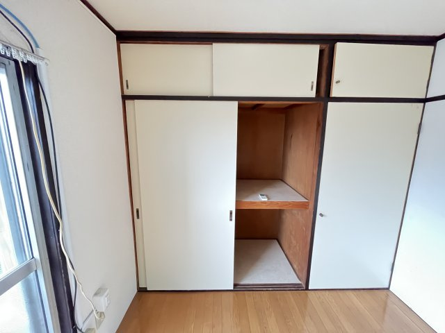 ヤマサイコーポ3号棟の収納