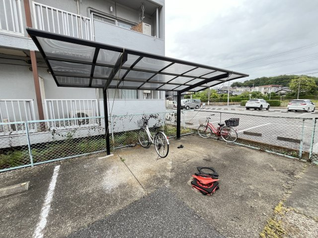 ヤマサイコーポ3号棟のその他