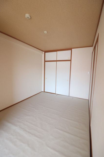 アルファステイツ木之庄の和室