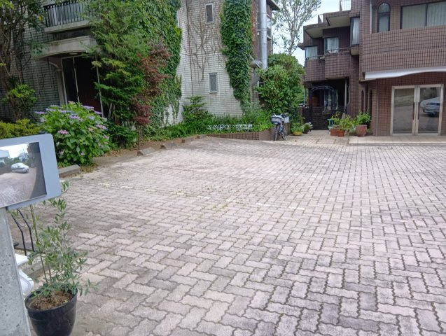 【駐車場】 | ラベンダーテラス