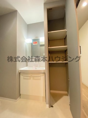 【収納】 | 　RIMONE古川橋 | ※同タイプ別室の写真となります。
　設備内容や内装色調など相違がある場合は実際のお部屋の現状優先となります。