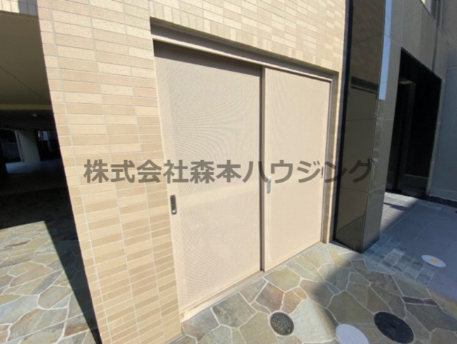 【その他共用部分】 | 　RIMONE古川橋 | 専用ごみ置き場です