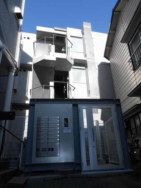 トレスコート目黒本町の外観