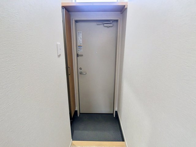コンフォートワンの玄関