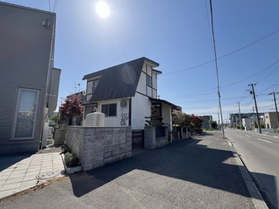 【外観】 | 北区北26条西13丁目　更地渡し売り土地 | 前面道路はスクールゾーンなので冬の除雪も安心♪